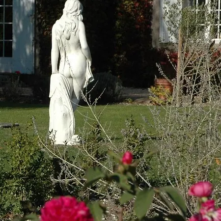 Domaine De La Queyssie Nocleg ze śniadaniem 3*