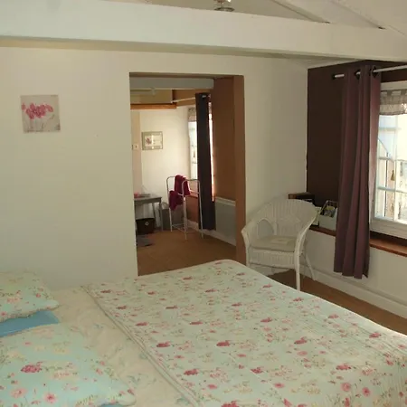 Bed and breakfast Domaine De La Queyssie