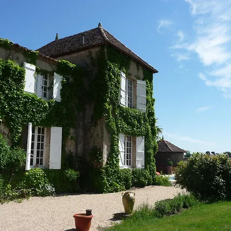 Bed & Breakfast Domaine De La Queyssie